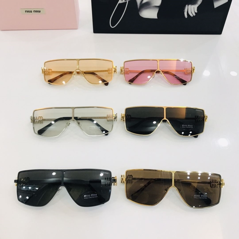 Miu miu Sunglasses